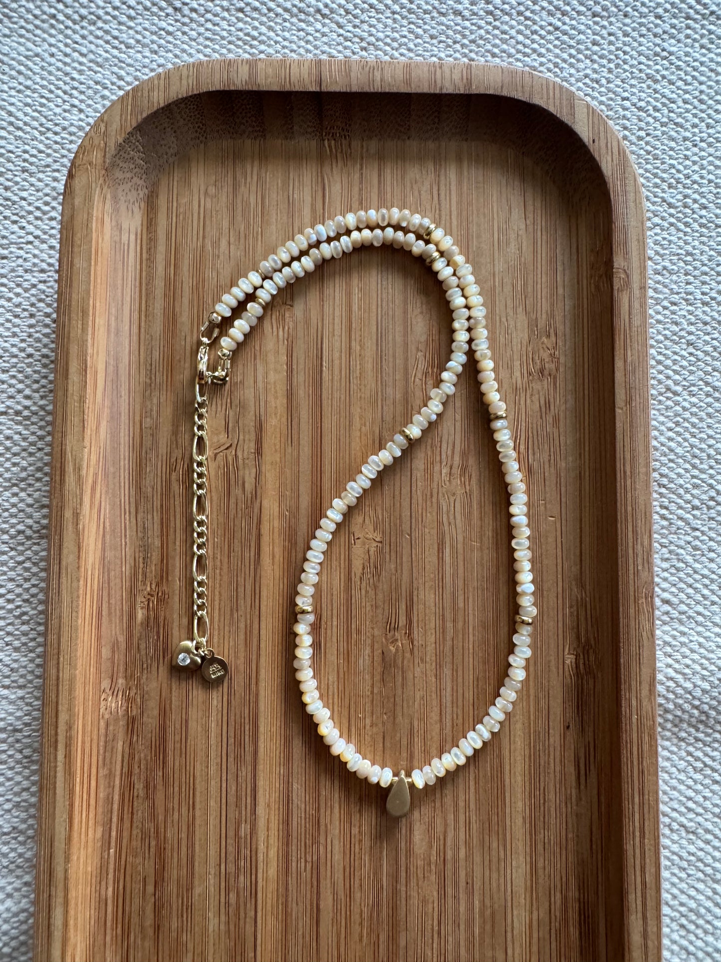 Honeyed Pearl Beaded Necklace | Mother of Pearl Gemstones Beads